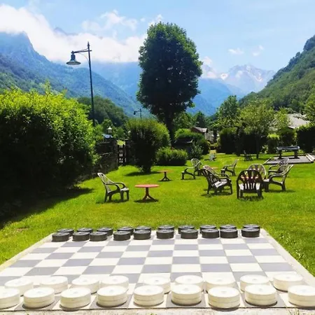 Mobil-home Avec Terrasse - 2 Pers. - Api-1-52-2974 Campingplads Estaing (Hautes-Pyrenees)
