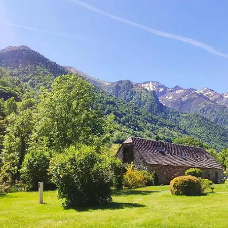 Mobil-home Avec Terrasse - 2 Pers. - Api-1-52-2974 * Estaing (Hautes-Pyrenees)